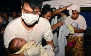 Le mauvais temps a forcé samedi les autorités philippines à suspendre les recherches pour tenter de retrouver les 171 personnes portées disparues après le naufrage d'un ferry qui a déjà fait au moins 31 morts.
