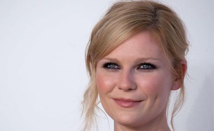 L'actrice Kirsten Dunst, lors des CFDA Fashion Awards, à New York, le 15 juin 2009.