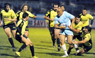 Jonah Lomu lors d'un match contre Carcassonne en 2009.