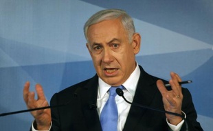 Le Premier ministre israélien Benjamin Netanyahu va proposer un dialogue direct entre lui-même et le président palestinien Mahmoud Abbas durant sa rencontre la semaine prochaine avec son homologue palestinien Salam Fayyad, a indiqué son bureau mercredi soir.