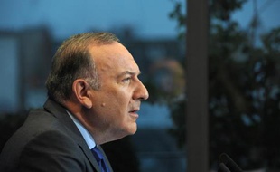 Pierre Gattaz lors d'une conférence de presse au siège du Medef le 18 novembre 2014 à Paris