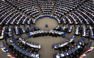 Sur les 766 sièges que comptent le parlement européen, 211 seront occupés par le Parti populaire européen, premier groupe politique dans l'hémicycle.
