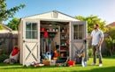 Pas de place pour ranger vos outils ? Cet abri de jardin Lifetime tombe à 799,90 € chez Castorama (-300 €)
