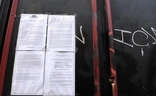 L'Union des étudiants juifs de France (UEJF) se dit "dubitative" après le spectacle donné par Dieudonné et présenté comme nouveau, lundi soir à Paris.