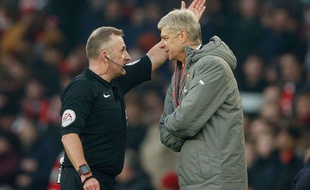 Arsène Wenger, expulsé lors du match entre Arsenal et Burnley le 22 janvier 2017.