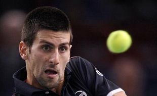 Le Serbe Novak Djokovic, N.1 mondial, a annoncé vendredi qu'il déclarait forfait pour le 1/4 de finale du tournoi ATP de Paris-Bercy qu'il devait disputer contre le Français Jo-Wilfried Tsonga en soirée.