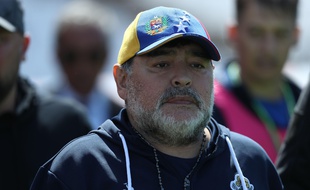 Diego Maradona a démissionné mardi de son poste d'entraîneur de Gimnasia La Plata, le 19 novembre 2019.