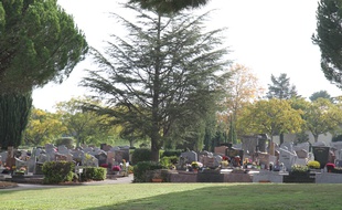 Le cimetière Saint-Etienne, comme les deux autres cimetières de la ville, arrive à saturation. L'extension va l'accroître de 12.000 places supplémentaires.