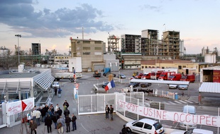 Photo d'illustration d'une usine Arkema, ici à Pierre-Bénite (Rhône) durant un mouvement social en 2007.