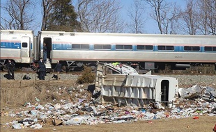 Sur les les lieux de l'accident près de la ville de Crozet, en Virginie, le 31 janvier 2018.