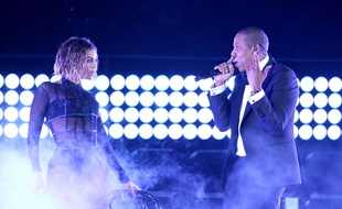 Beyoncé et Jay Z sur la scène des Grammy Awards le 26 janvier 2014