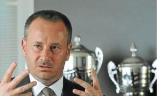 L'entraîneur Emmanuel Coeuret