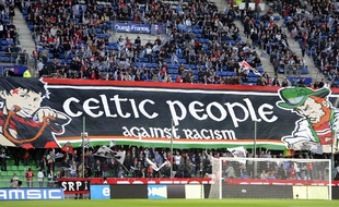 La banderole déployée par le Roazhon Celtic Kop avant Rennes-Glasgow, en octobre 2011.
