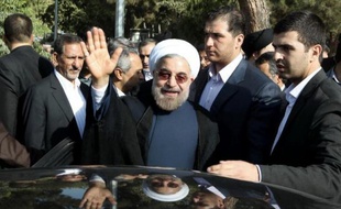 L'Iran a continué de défier les grandes puissances en augmentant sa capacité d'enrichissement d'uranium, selon un rapport de l'Agence internationale de l'énergie atomique (AIEA), diffusé mercredi, alors que doivent reprendre fin septembre les discussions avec Téhéran sur son programme nucléaire controversé.