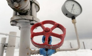 En attendant la reprise des livraisons de gaz russe vers l'Europe, les experts de l'UE ont suggéré vendredi de porter à plein régime la production gazière de quatre pays et de ponctionner au maximum tous les stocks européens existants.