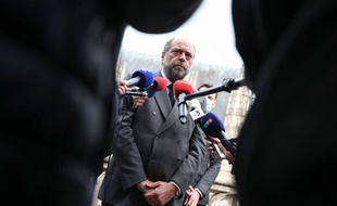 Opposé à l'expérimentation des cours criminelles départementales lorsqu'il était avocat, Eric Dupond-Moretti, devenu ministre, va désormais défendre leur généralisation.