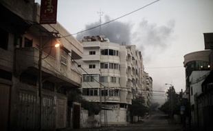 Le cabinet de sécurité du Premier ministre israélien Benjamin Netanyahu, constitué des principaux ministres, s'est réuni lundi soir pour examiner une proposition égyptienne de trêve avec les groupes armés palestiniens de Gaza, a indiqué la radio publique.