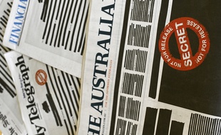 Les Unes de plusieurs journaux australiens datés du 21 octobre 2019 ont été délibérément caviardées pour protester contre la censure.