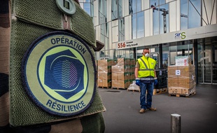Des militaires de l'opération Résilience à Lille.