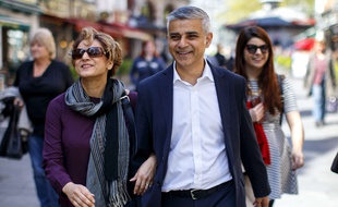 Sadiq Khan en compagnie de sa femme le mercredi 4 mai 2016.