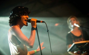 Le chanteur Adam Naas à l'Unaltrofestival en juillet 2018.