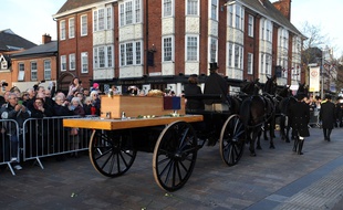 L’enterrement de Richard III le 26 mars 2015(AP Photo/Rui Vieira