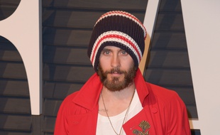 L'acteur Jared Leto à la soirée des Oscars de Vanity Fair.