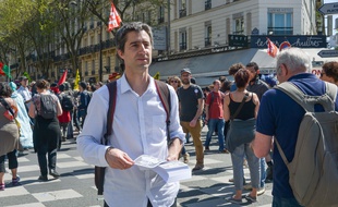 François Ruffin lors d'une manifestation à Paris en avril 2018.