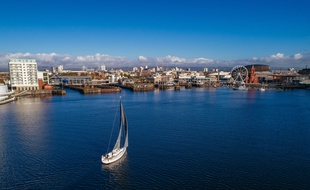Lors de votre passage dans la capitale du pays, ne manquez pas de faire un détour par Cardiff-Bay.