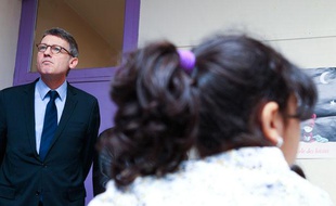 Toulouse, le 17 janvier 2013. Vincent Peillon, ministre de l'éducation nationale en visite à l'école élementaire Victor Hugo classée en ZEP.