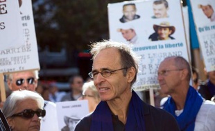 Le chanteur-auteur-compositeur Jean-Jacques Goldman reste la personnalité préférée des Français selon la dernière livraison d'un sondage réalisé deux fois l'an par l'Ifop pour le Journal du Dimanche.