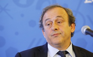 Michel Platini, President de l'UEFA, lors de la conférénce de presse du septième Comité de Pilotage de l'Euro 2016, à Lyon, le 12 mars 2015.