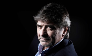 Le procès de l'ancien super flic, Michel Neyret, qui devait s'ouvrir le 24 janvier devant la cour d'appel de Paris, a été reporté au mois d'avril. / AFP PHOTO / JOEL SAGET