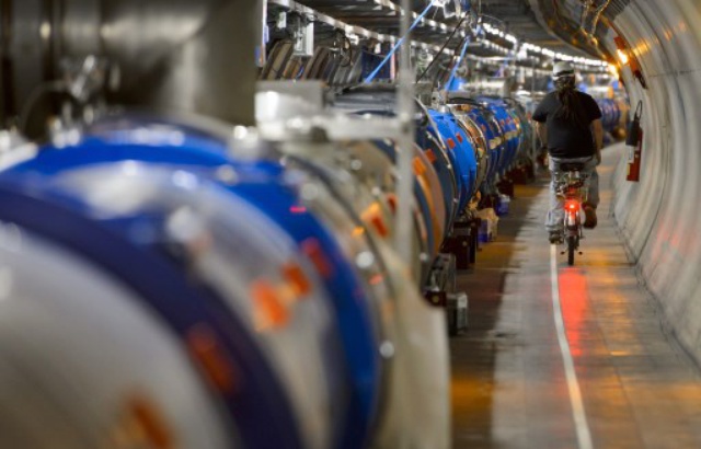 A Quoi Sert Un Accelerateur De Particule Boson de Higgs: Pourquoi la dernière découverte du Cern est-elle