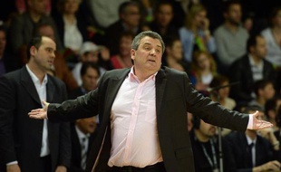 Passé en 26 ans du rang d'équipe de quartier à la finale de ProA, Nanterre a réussi en gardant les mêmes dirigeants et ses valeurs, celles d'un club "familial" qui a su "se débrouiller avec les moyens du bord", selon d'ex-joueurs.