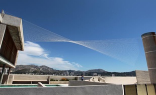 Vue du toit-terrasse de la Cité radieuse, à Marseille.
