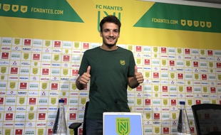 Pedro Chirivella à la fin de sa présentation ce jeudi.