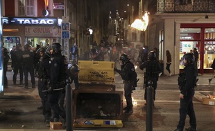 Des heurts ont éclaté en marge d'une manifestation contre le mal-logement, le 9 novembre 2019 à Marseille.