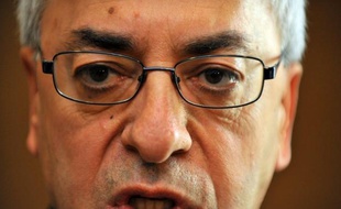 A leader of the Syrian National Council (SNC), Abdel Basset Sayda attends a press meeting in Istanbul on July 13, 2012. UN mission chief Major General Robert Mood in Damascus on July 12, 2012 said the observers from the UN Supervision Mission in Syria (UNSMIS) are ready to go to the central village of Treimsa, site of a reported massacre of more than 150 people. AFP PHOTO/BULENT KILIC