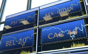 La société de gestion d'actifs française Amundi a donné mercredi le coup d'envoi de son introduction en Bourse à Paris