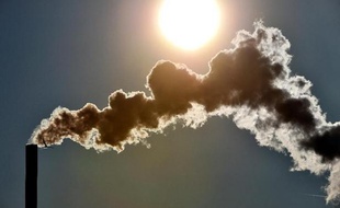 Avec la hausse des températures, la multiplication des événements extrêmes et une tension croissante sur les ressources, le monde économique doit s'attendre à de fortes perturbations liées au changement climatique, mais aussi à de nouvelles opportunités.