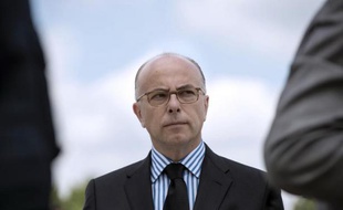 Le ministre français de l'Intérieur Bernard Cazeneuve assiste au quarantième anniversaire du GIGN, à Satory, le 25 juin 2014