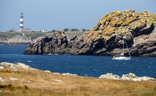 Vue de la côte de l'île d'Ouessant.