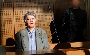 Le tueur en série Pierre Bodein devant la cour d'assises de Colmar, le 9 septembre 2008.