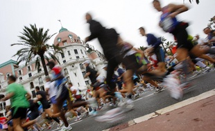 Le marathon Nice-Cannes, le 8 novembre 2008.