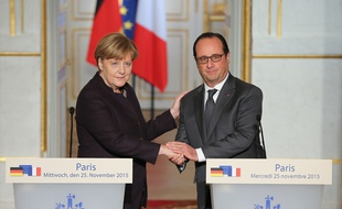 Angela Merkel et François Hollande à l'Elysée, le 25 novembre 2015.