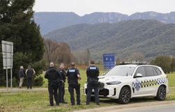 Deux policiers tués et un autre blessé par un « citoyen souverain » en fuit…