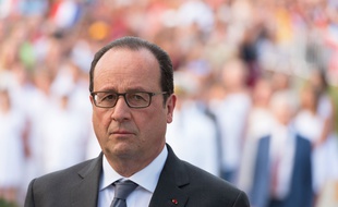 Le chef de l'Etat François Hollande en déplacement aux Antilles le 9 mai 2015.