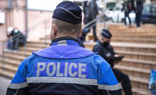 Un policier, ici à Cannes. (illustration)