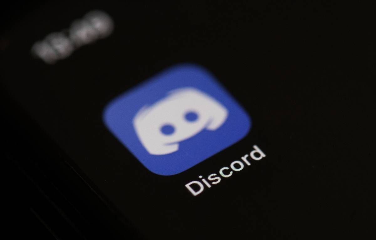 Assassinat de Charlie Kirk : Le suspect avait laissé un mot et échangé des messages sur « Discord » après la fusillade